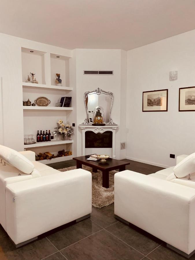 Agriturismo Bosco Longhino Santa Maria della Versa Buitenkant foto